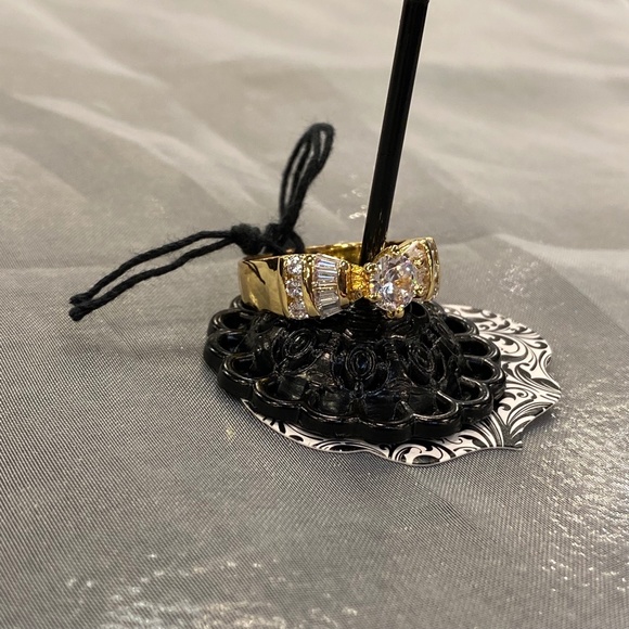 Gold Crystal Bow Tie Shaped Ring Sizes 7 & 8 - Picture 3 of 5